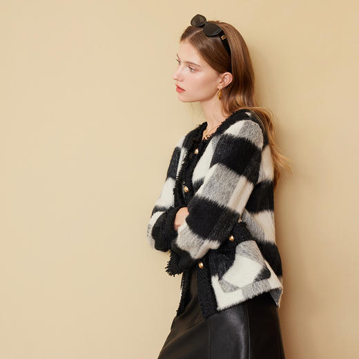 三彩2024冬季新款格纹双面呢大衣短款香风毛边圆领毛呢外套优雅女M 商品图3