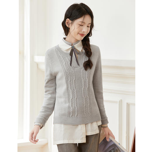 Famecoco范可儿秋冬气质显瘦圆领半开襟设计感保暖舒适套头毛衫F228DB013 商品图1