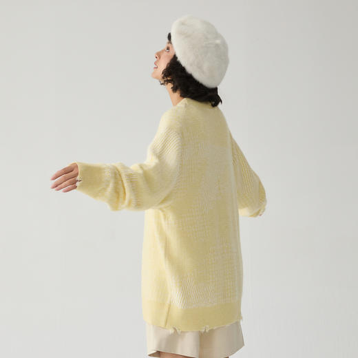 谜底针织开衫女2024冬季新品极简风V领中长款毛衣外头244MZ1875 商品图2