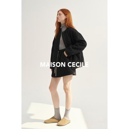 MAISON CECILE奶白/黑色轻巧舒适保暖菱格棉服套装 商品图3