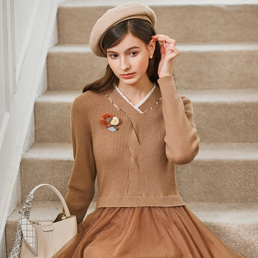 Famecoco范可儿千金感钉珠针织网纱连衣裙FAB8FA033 商品图4