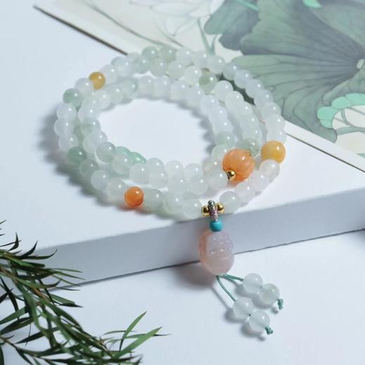 【前200位下单，送天山翠玉多圈手串】岐蚺·天山翠玉镯(自营) | 联合亚洲珠宝联合会监制，冰透飘花，翠气萦绕 商品图4