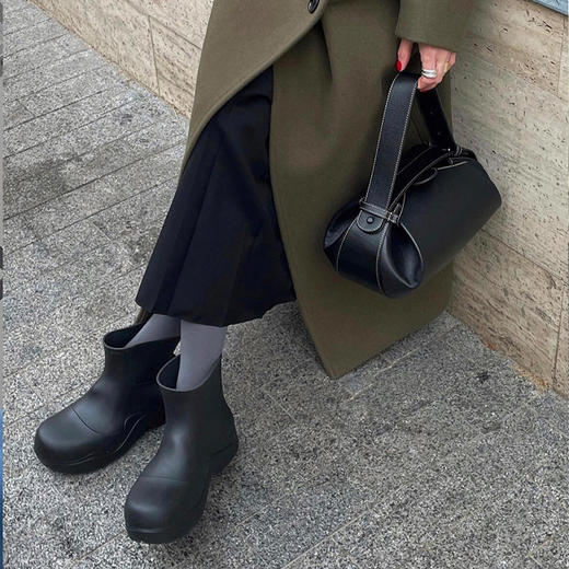 【顺丰包邮】75617 洛诗琳高定设计时髦大头厚底橡胶低筒雨靴89734 商品图1