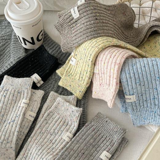 【日系中筒百搭袜】秋冬点子纱堆堆袜日系中筒袜百搭彩点布标袜加厚羊毛保暖复古袜子。ry 商品图3