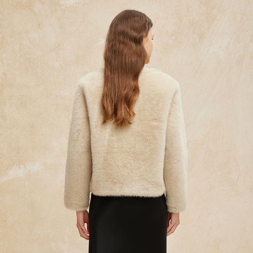 PH102斯尔丽24冬季新款小香风猫猫绒皮草小个子圆领休闲皮毛一体外套 商品图4