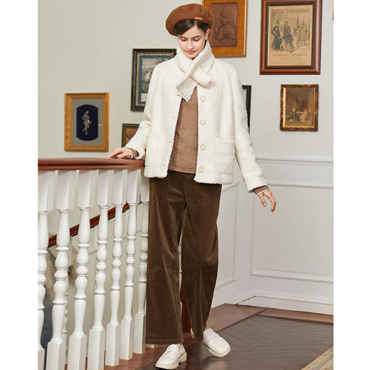 Famecoco范可儿保暖毛绒外套女秋冬附围巾FAB8AB023 商品图4