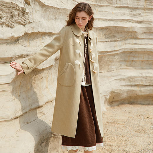 Famecoco长款牛角扣呢子大衣女冬毛呢外套FAB8AQ005 商品图3