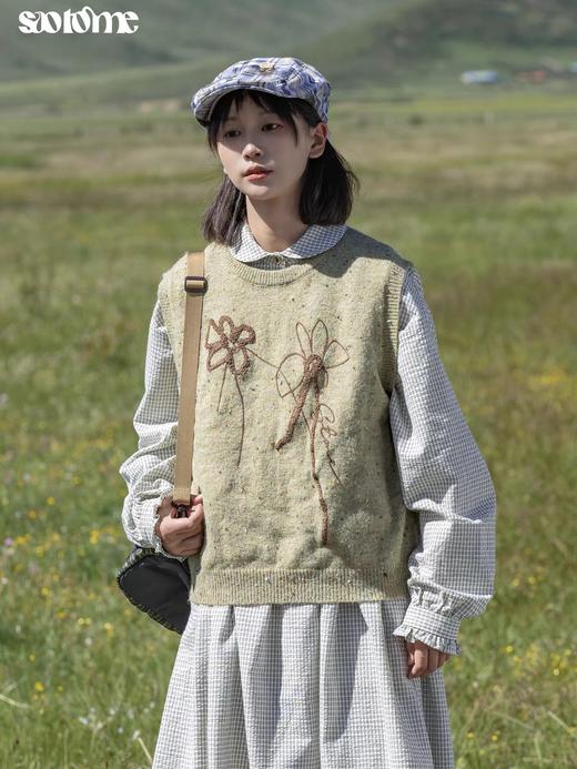 早乙女惠子saotome/STMMY243233/彩点刺绣鲜花毛衣背心 商品图3