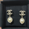 CHANEL 香奈儿 金色闪石/珍珠垂吊耳环 金色女款 商品缩略图0