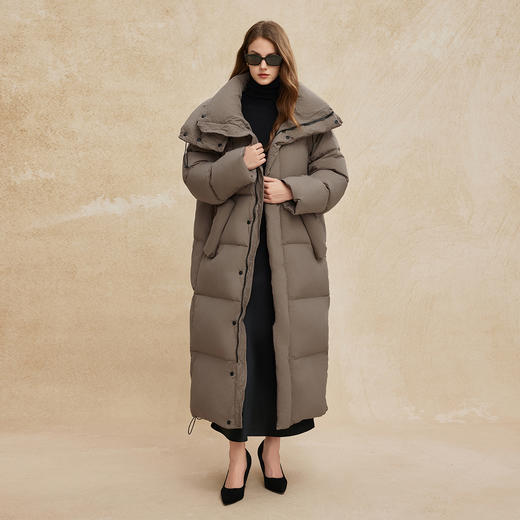 PR002斯尔丽2024年冬季新款高充绒带帽立领简约廓形长款通勤白鸭绒服 商品图3
