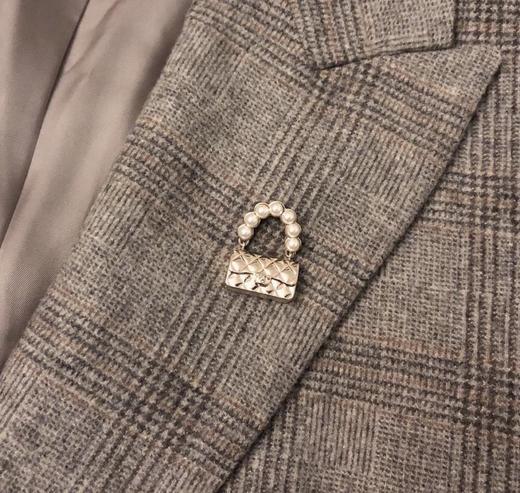 香奈儿包包胸针本季度超火系列，一直默默的在出单，现在有点小现huo才敢发上来！（XJ） 商品图9