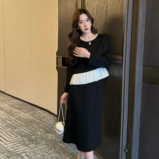 奢姿大码女装2025秋冬减龄镂空两件套胖妹妹荷叶边拼接时尚套装9943991161 商品图2