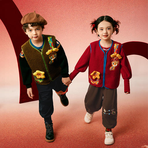 年衣童装儿童开衫马甲女2025冬新款小马褂男宝马夹背心摇粒绒 商品图5