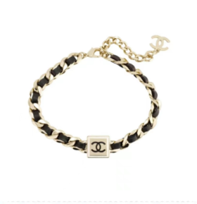 CHANEL香奈儿标志铜牌吊饰 皮革 Choker 项链女款 黑色/金色