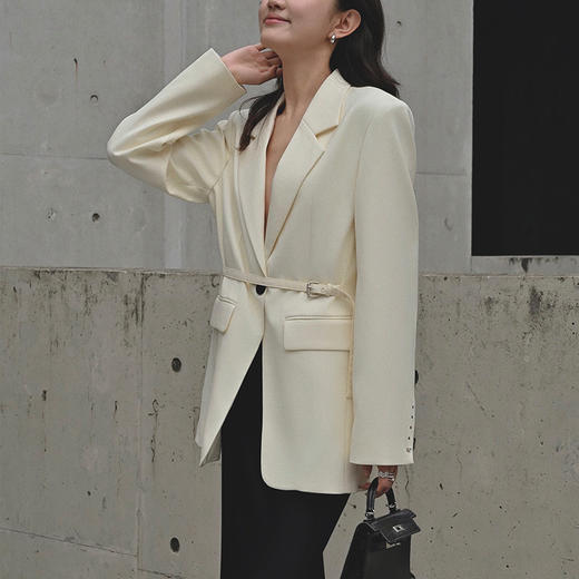 【顺丰包邮】75912 洛诗琳秋冬新款宽松醋酸羊毛收腰西装外套20100 商品图4