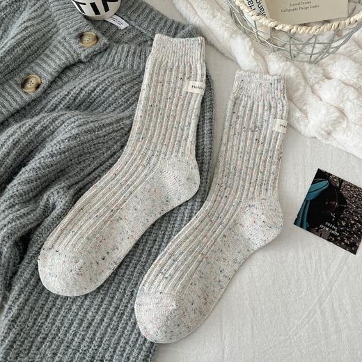 【日系中筒百搭袜】秋冬点子纱堆堆袜日系中筒袜百搭彩点布标袜加厚羊毛保暖复古袜子。ry 商品图11