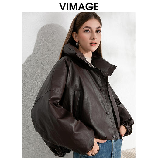 VIMAGE纬漫纪帅气立领时尚复古鹅绒保暖皮羽绒外套冬季新款VD2411309 商品图7