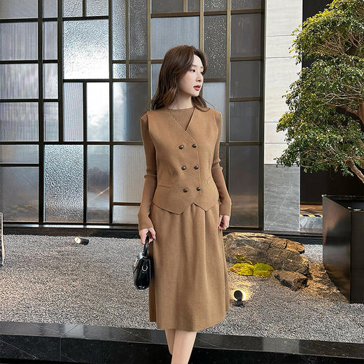 奢姿2025秋冬季新款大码女装马甲针织裙两件套胖妹妹气质名媛套装9844926855 商品图2