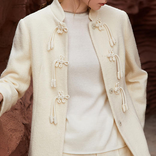 Famecoco新中式盘扣轻国风羊毛大衣短款女FAB8AP032 商品图2