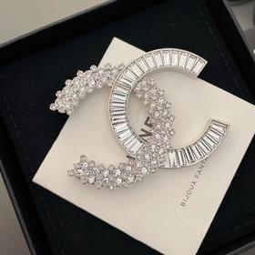 香奈儿森林系列白水钻大胸针（XTY）