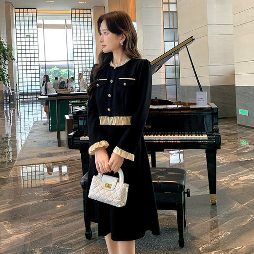 奢姿2025年秋冬新款大码女装温柔减龄裙子胖妹妹针织撞色连衣裙9944827459 商品图3