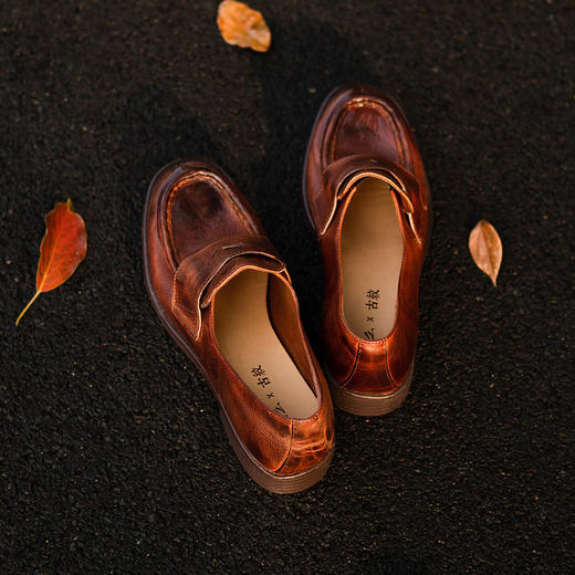 【阿么古纹马皮鞋】复古水洗一脚蹬乐福鞋2025新款软底小皮鞋2.5CM 商品图1