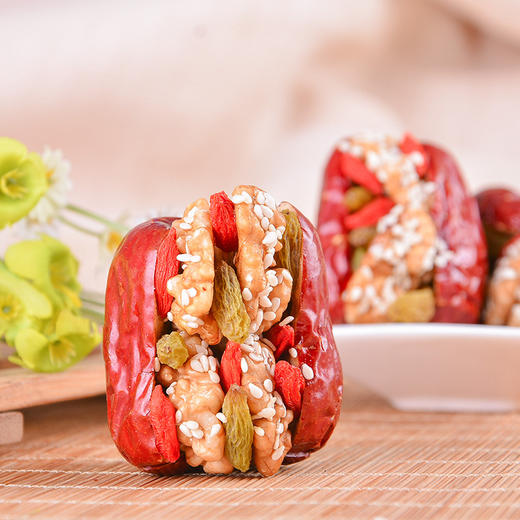 水益农大红枣夹核桃仁葡萄干整箱礼盒小包装夹心干货孕妇年货零食童年记忆老家特产零食网红零食 商品图3