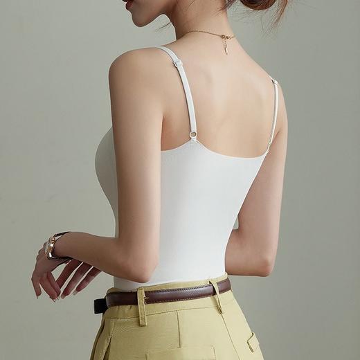 【2件更实惠】冰丝吊带，美背显瘦；自带胸垫，内外皆可穿。无痕设计，透气薄款；长衣遮臀，打底必备。 商品图4