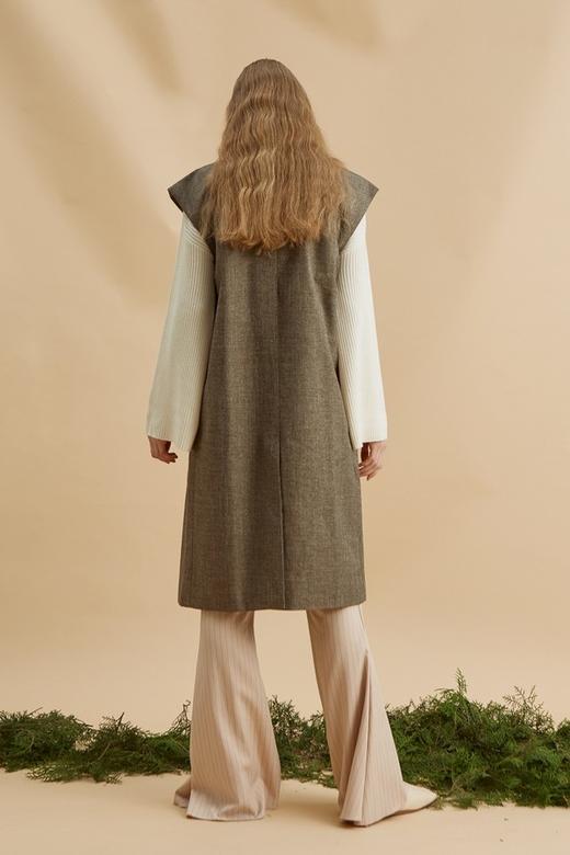 DAMO WANG/王大墨 驼色无领马甲 13954 商品图2