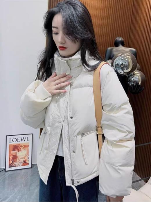 【双十一福利购 】 糖果色拉链小短款面包羽绒服 😜 出口日韩尾单 高端货 ❤️ ✅ 白鸭绒填充!!🌟大厂出品 ✅ 超短的衣身非常显腿长🔥!宽松版型合适多种 身材🔥! 商品图4