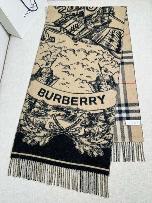 巴宝莉战马双面披肩羊绒围巾(UT*CB) 商品图10