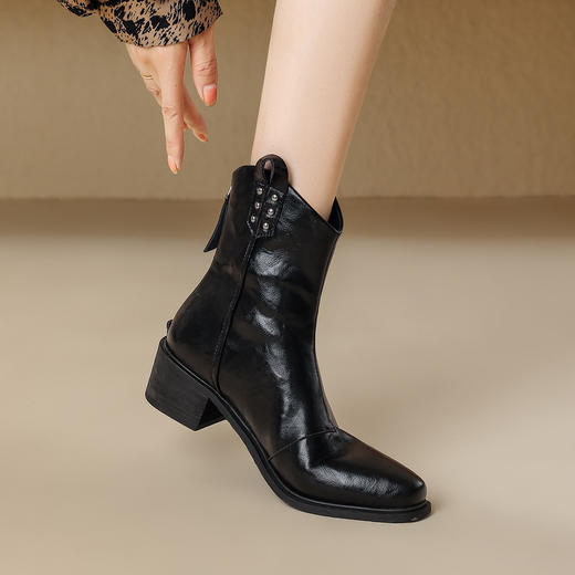 品质好货 | Safiya/索菲娅2024加绒英伦时装百搭尖头骑士短靴 SF44118704 商品图2