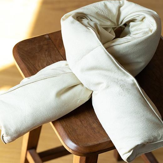 牧衣游原创 炒色提花羊毛混织羽绒围巾保暖 一何【不支持会员折】 商品图1