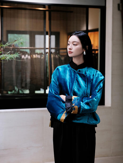 暂不上架|盛唐牡丹|梅兰竹菊漳缎偏襟外套-钉珠款（钉珠花纹随机） 商品图7