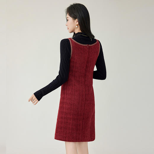 奢姿2025秋冬季新款大码女装复古方领裙子胖妹妹小香风背心连衣裙9944855176（只有背心连衣裙不包含打底衣）） 商品图4