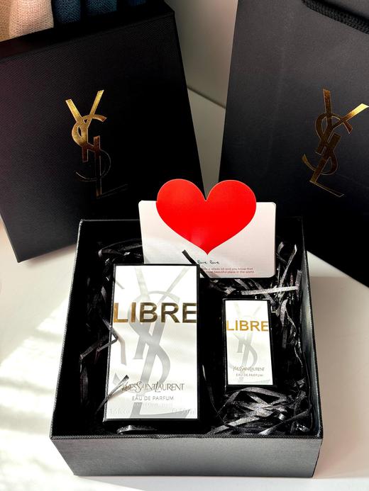 B110111自由之水50ML加赠7.5ml自由之水香水礼盒 商品图2