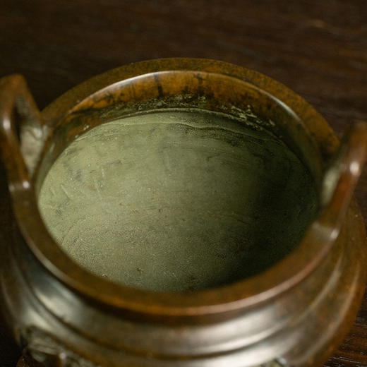 清 铜冲耳三足香炉 商品图2