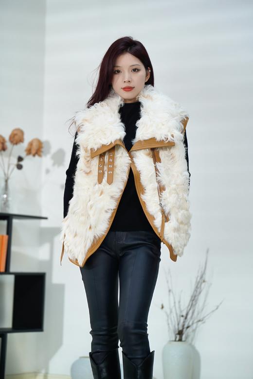 【S1L1】D63皮裤【100%绵羊皮】5E4K79500 商品图3