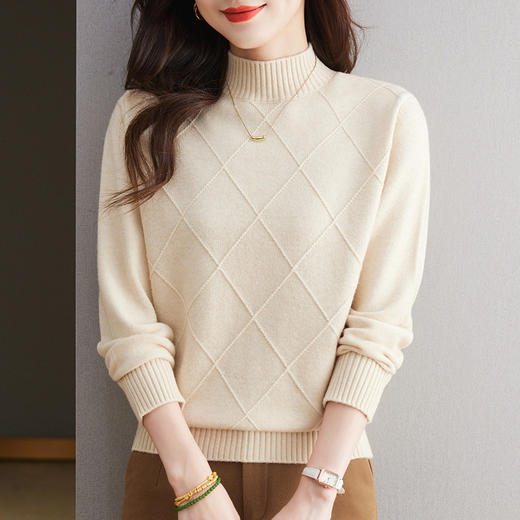 CC-66-5879半高领毛衣女款2024新款冬季时尚菱形针织上衣内搭宽松厚款打底衫 商品图2