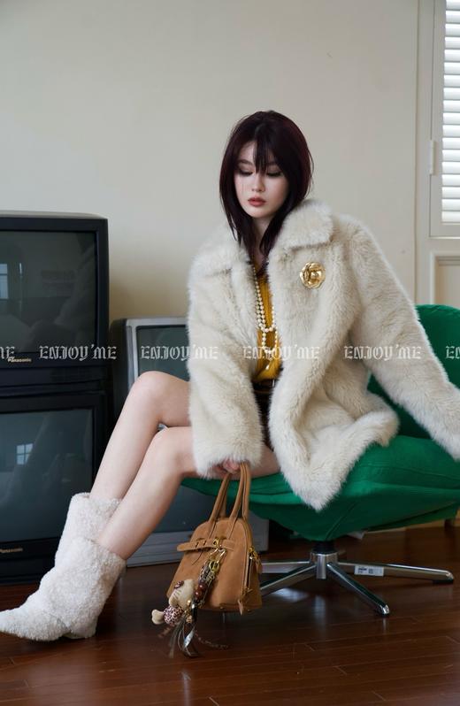 【门店同款】ENJOY冬季自由意志简约小领子毛外套（不配胸针） 1599453139 商品图11