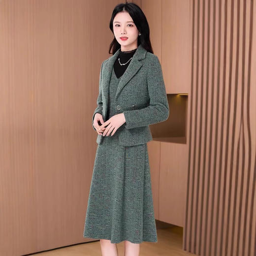 新款秋冬时尚两件套西装套装裙QYM-CX1211 商品图1