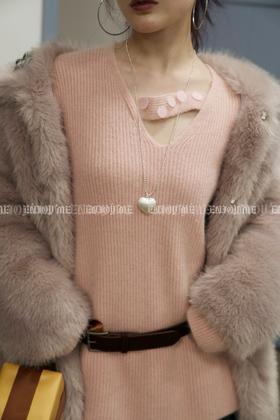 【门店同款】ENJOY冬季自由意志亮片V领软糯毛衣 159993286