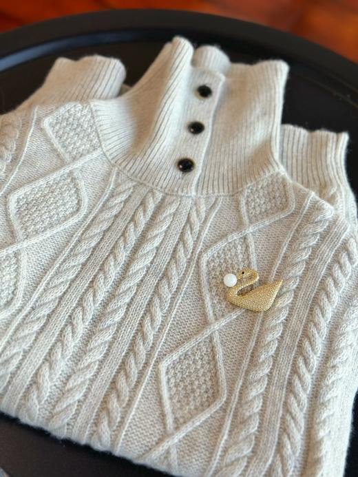 【非质量问题不退，谢谢理解】小鱼分享和田玉胸针 天然和田玉白玉碧玉 细腻油润 商品图3