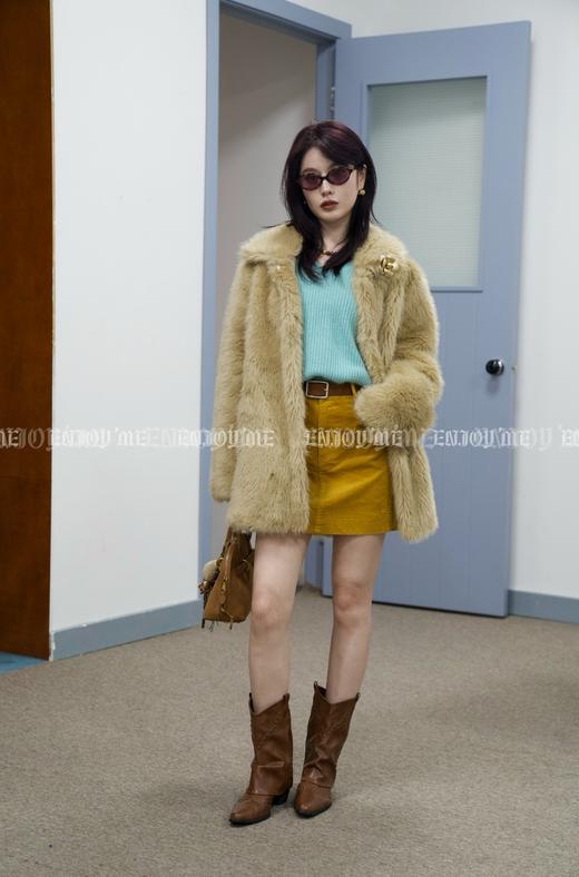 【门店同款】ENJOY冬季纯色简约V领针织上衣 159797867 商品图5