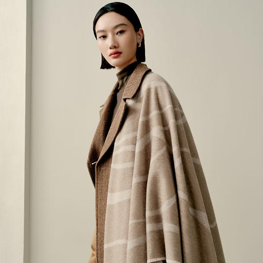 凤凰之家“浪漫不渝”148厘米羊毛围巾 商品图0