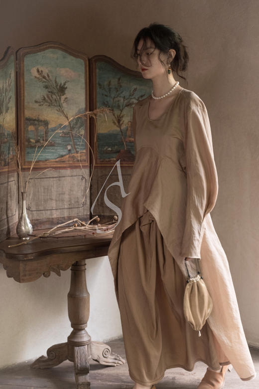 Phaedo  金粉色/枯木色羊腿袖垂褶连衣裙 商品图3