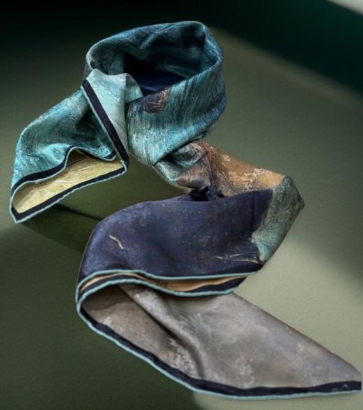 优品堂【雍容华贵3】薯筤染110重磅双面绫罗绸缎之“花罗”方巾 商品图1