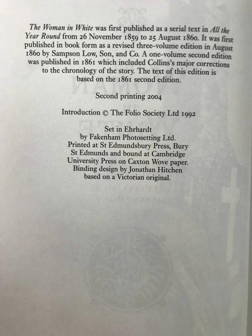 威尔基·柯林斯《白衣女人》 12幅插图 精装16开带书匣 商品图3