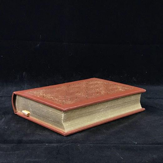 梭罗《瓦尔登湖》 托马斯·纳森木版画插图 豪华皮装32开 商品图1