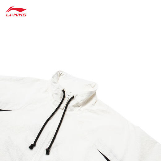 李宁反伍BADFIVE男子抗菌防晒风衣24秋季宽松无帽运动风衣AFDU419 商品图3